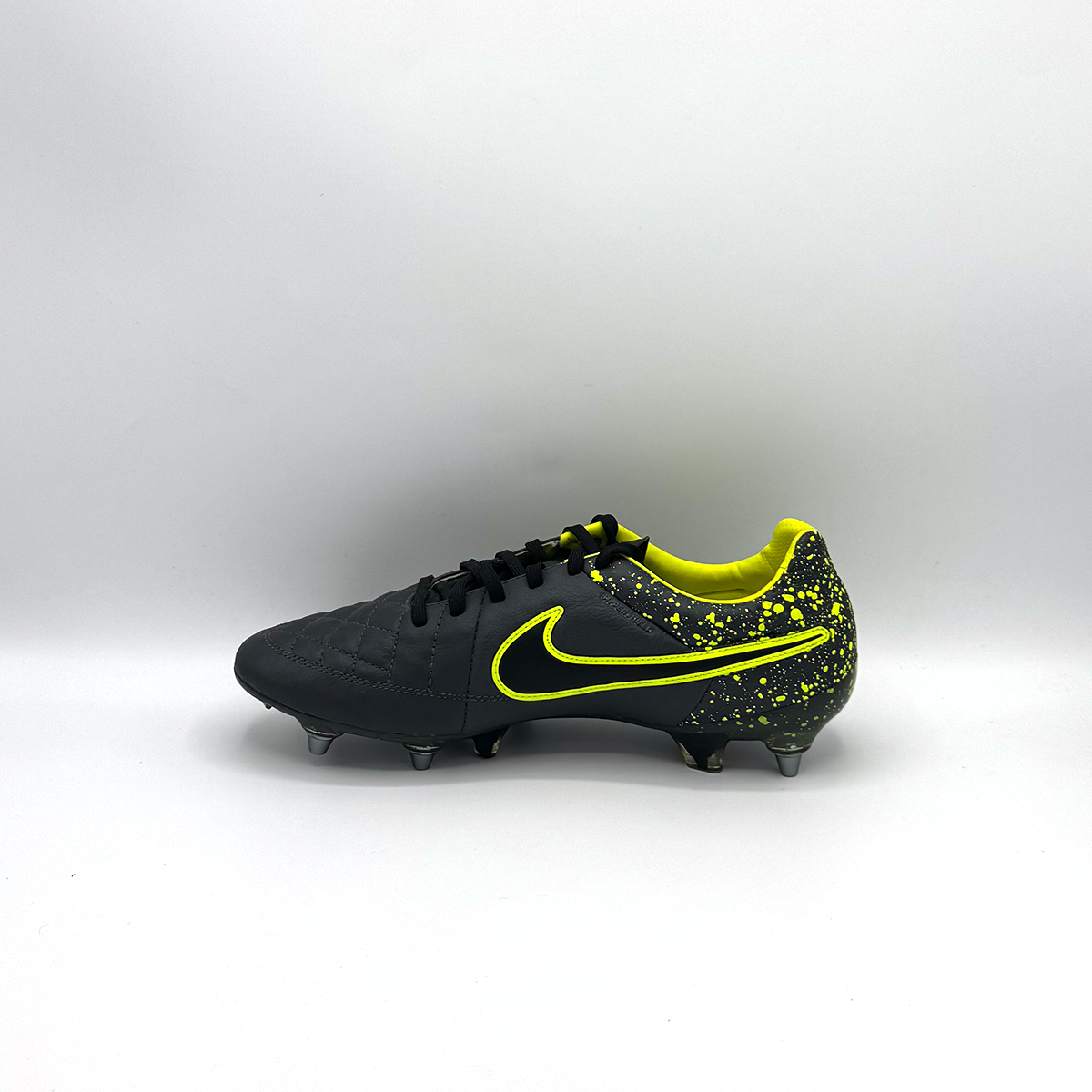 NIKE TIEMPO LEGEND V ELITE SG PRO
