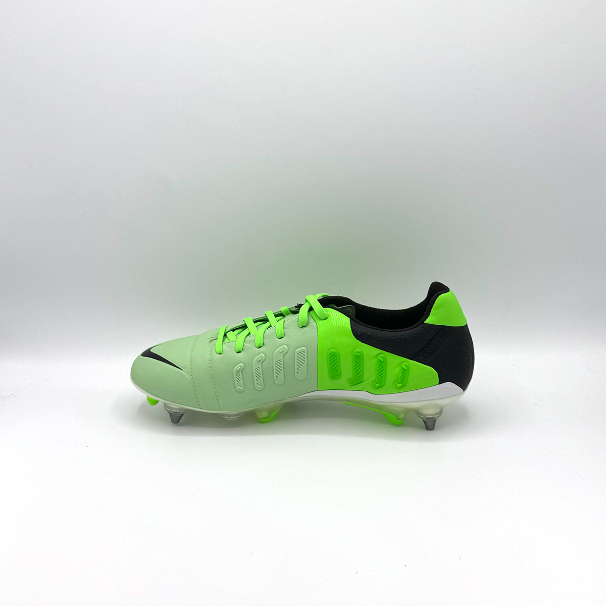 NIKE CTR 360 MAESTRI III ELITE SG PRO