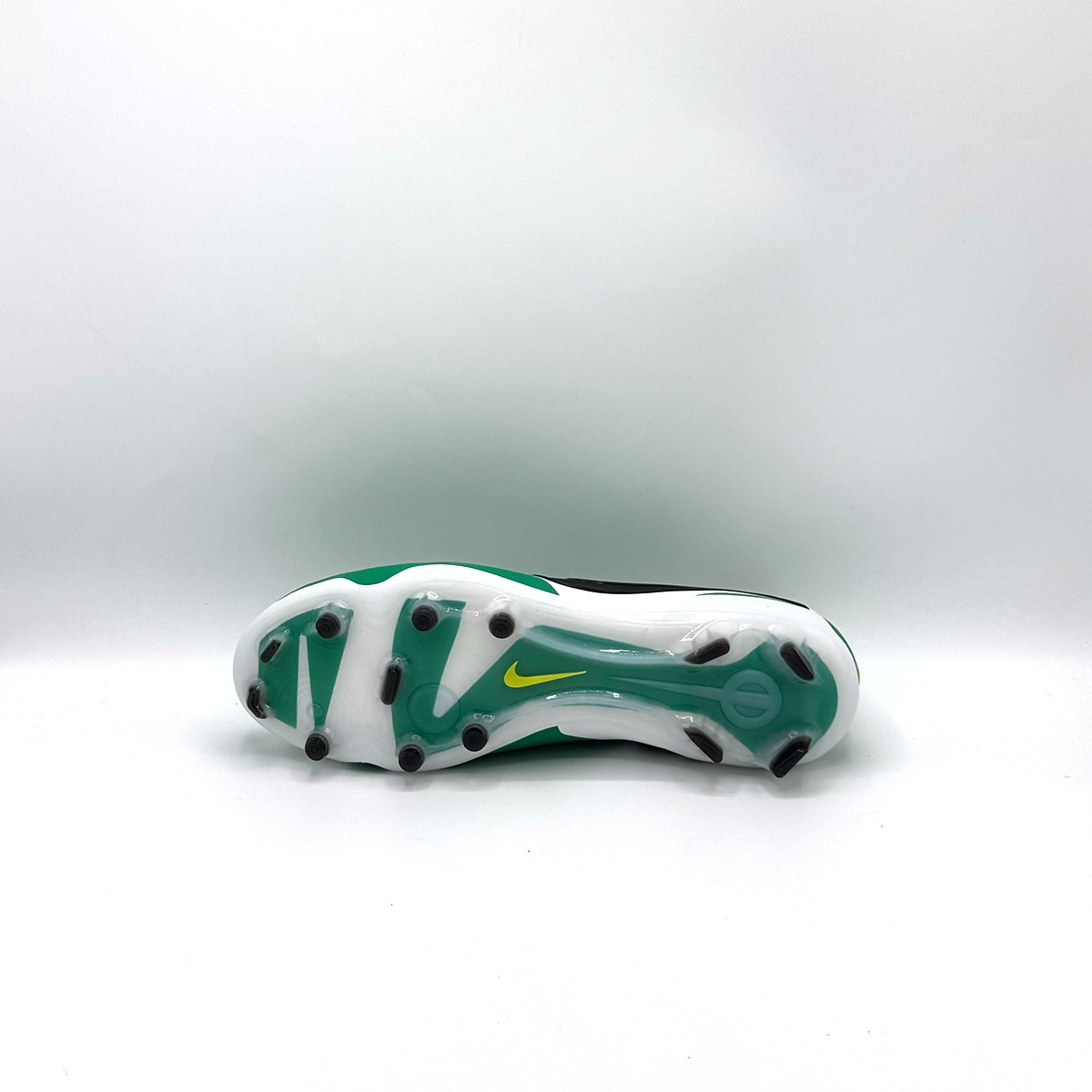 NIKE TIEMPO LEGEND 10 LV8 ELITE FG