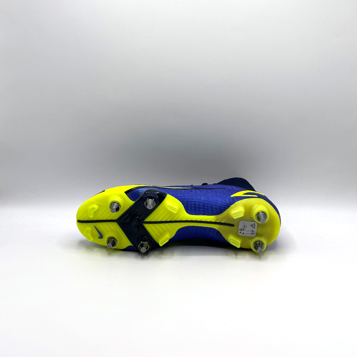 NIKE MERCURIAL SUPERFLY 8 ELITE SG PRO