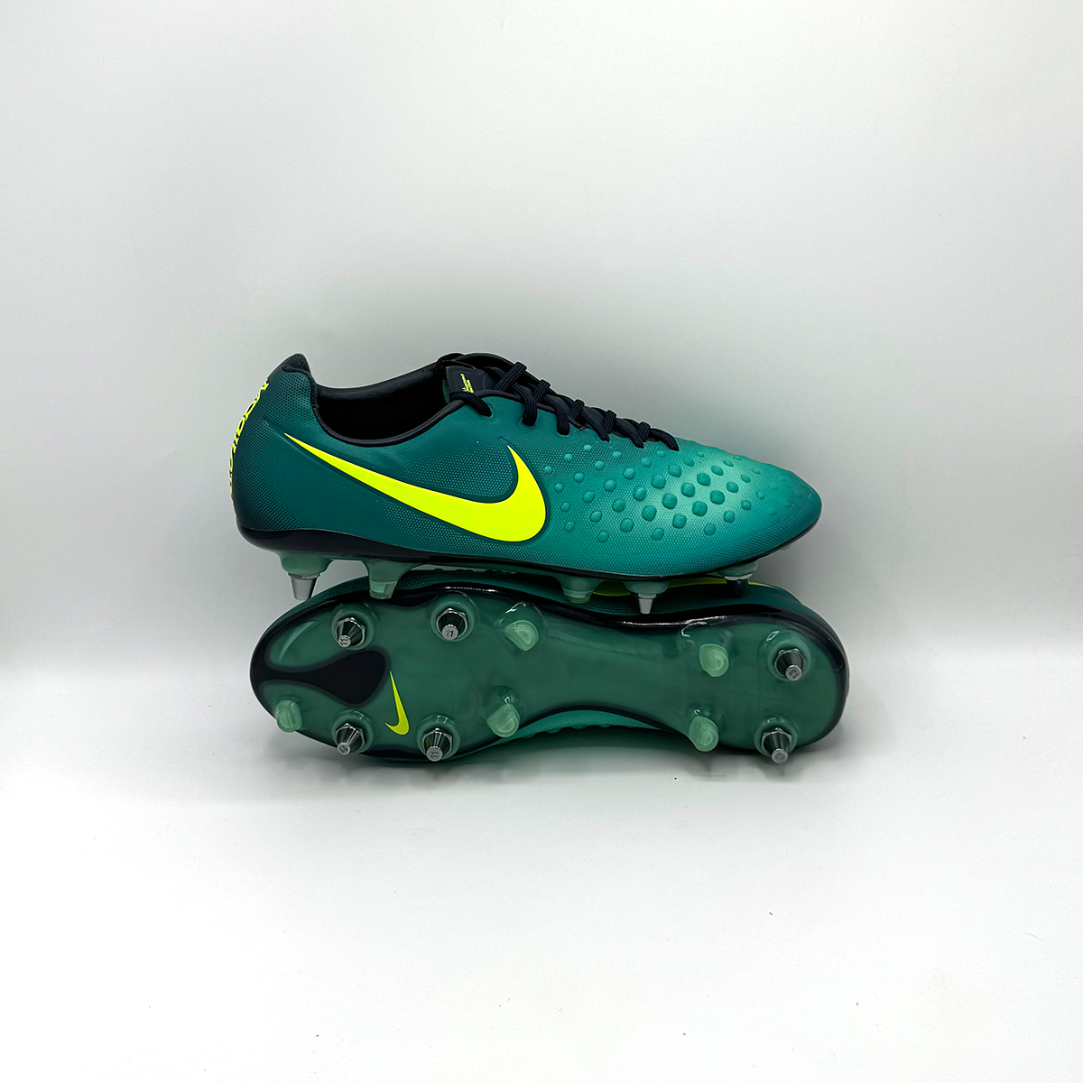 NIKE MAGISTA OPUS II ELITE SG PRO