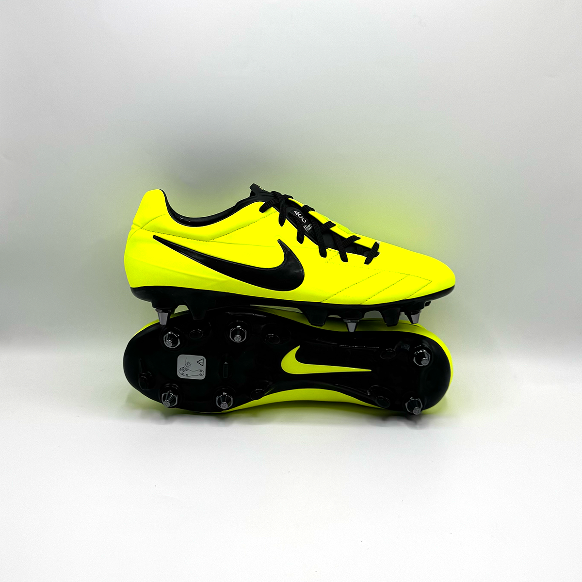 NIKE TOTAL 90 ELITE SG PRO