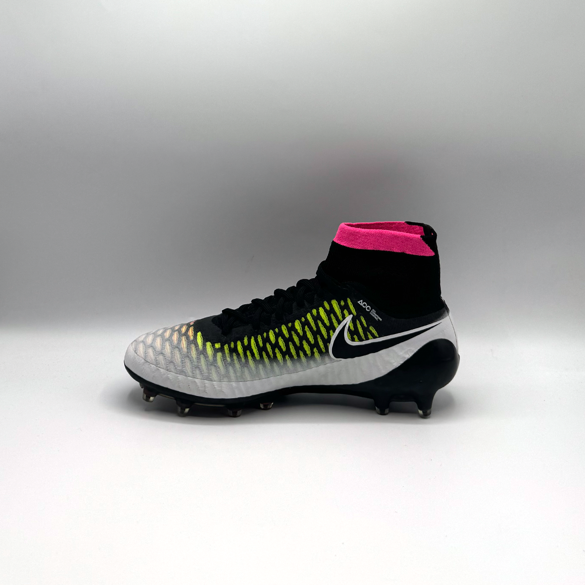 NIKE MAGISTA OBRA ELITE FG
