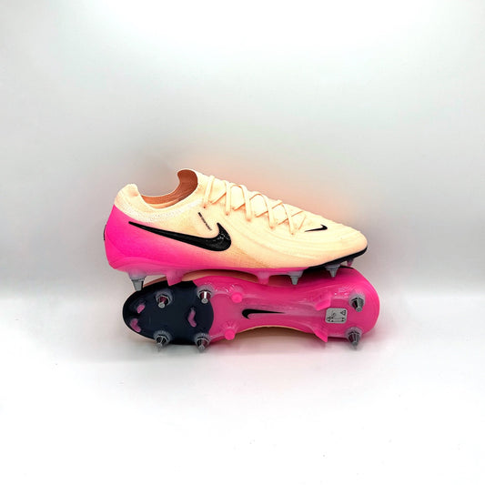 NIKE PHANTOM GX II ELITE SG PRO