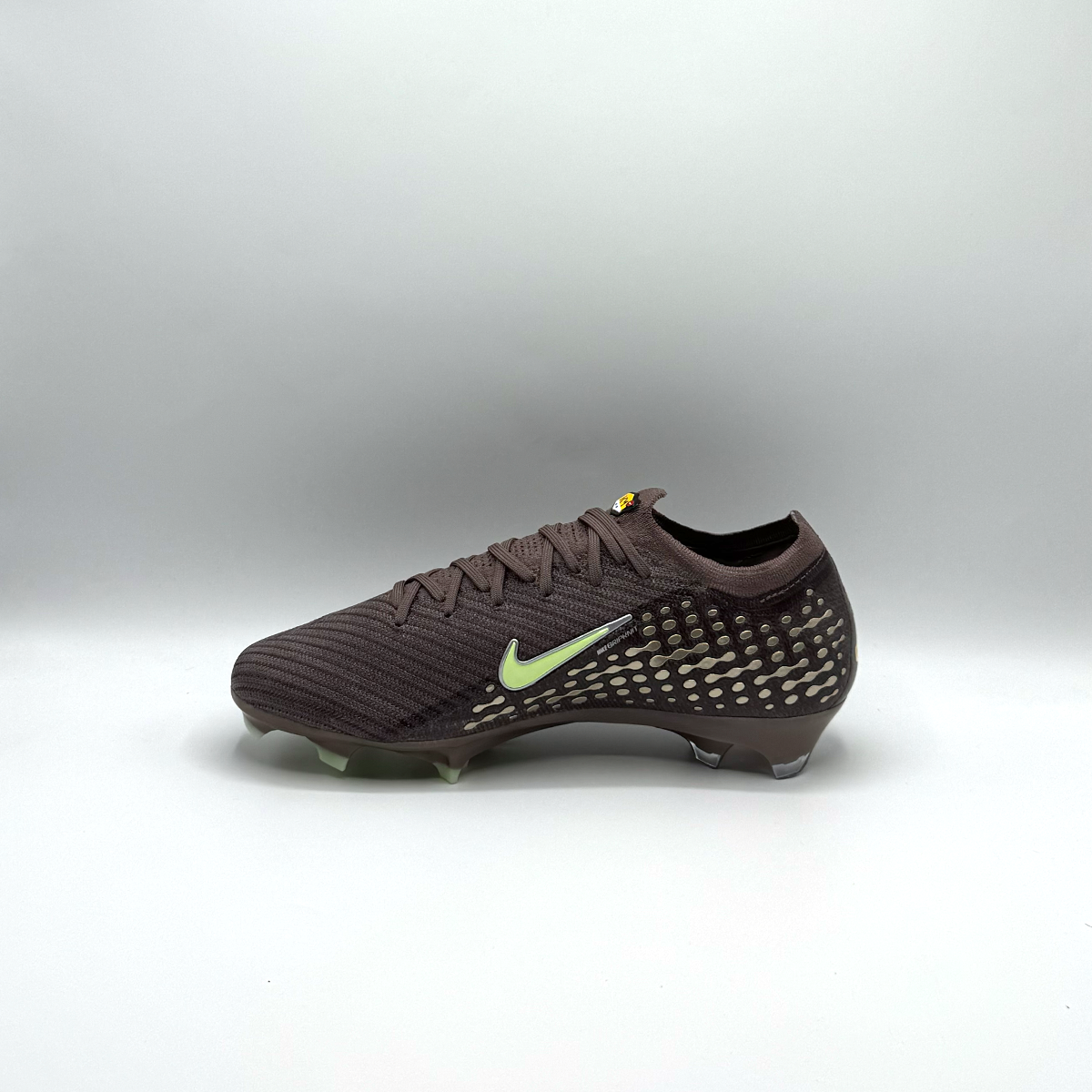 NIKE MERCURIAL VAPOR 16 KM ELITE FG