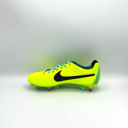 NIKE TIEMPO LEGEND IV ELITE SG PRO