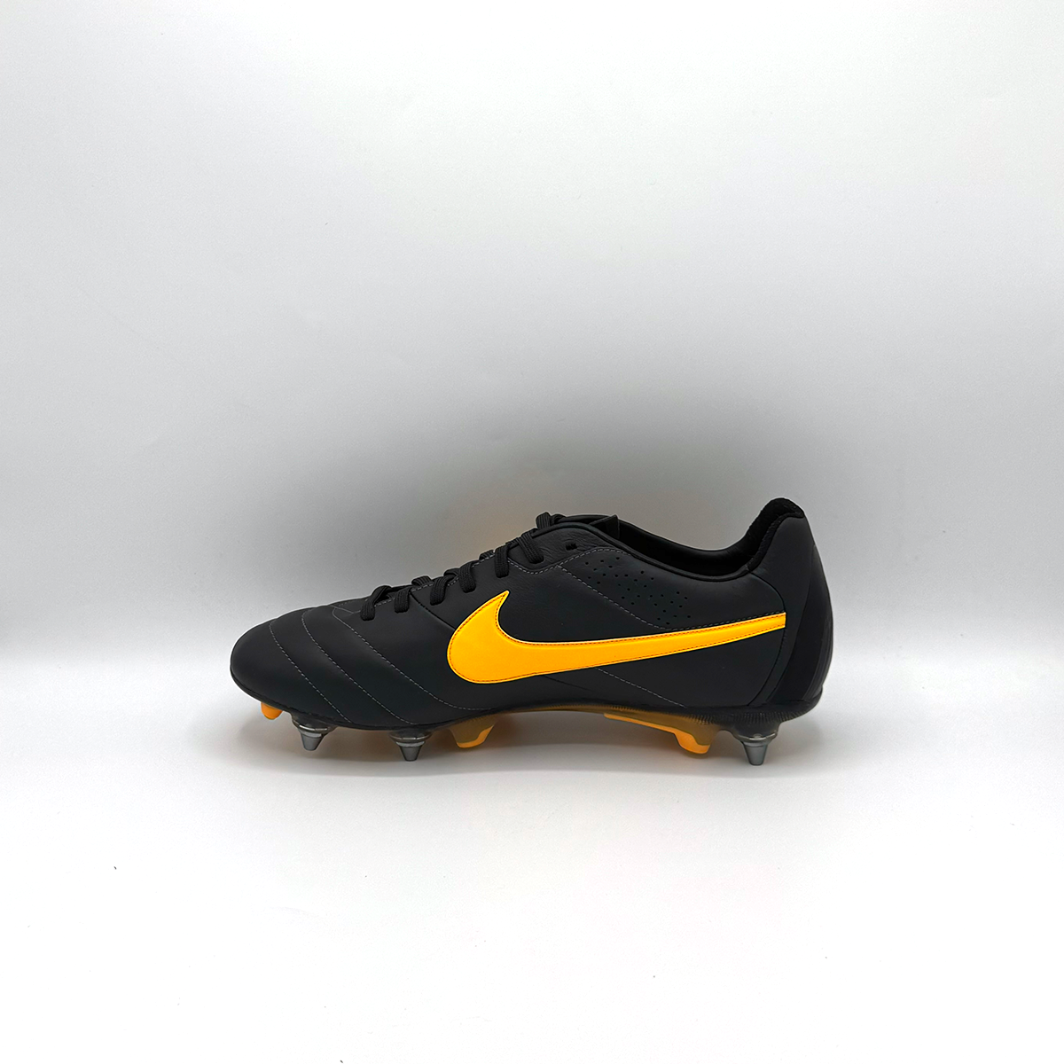 NIKE TIEMPO LEGEND IV ELITE SG PRO