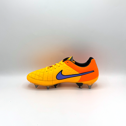 NIKE TIEMPO LEGEND V ELITE SG PRO