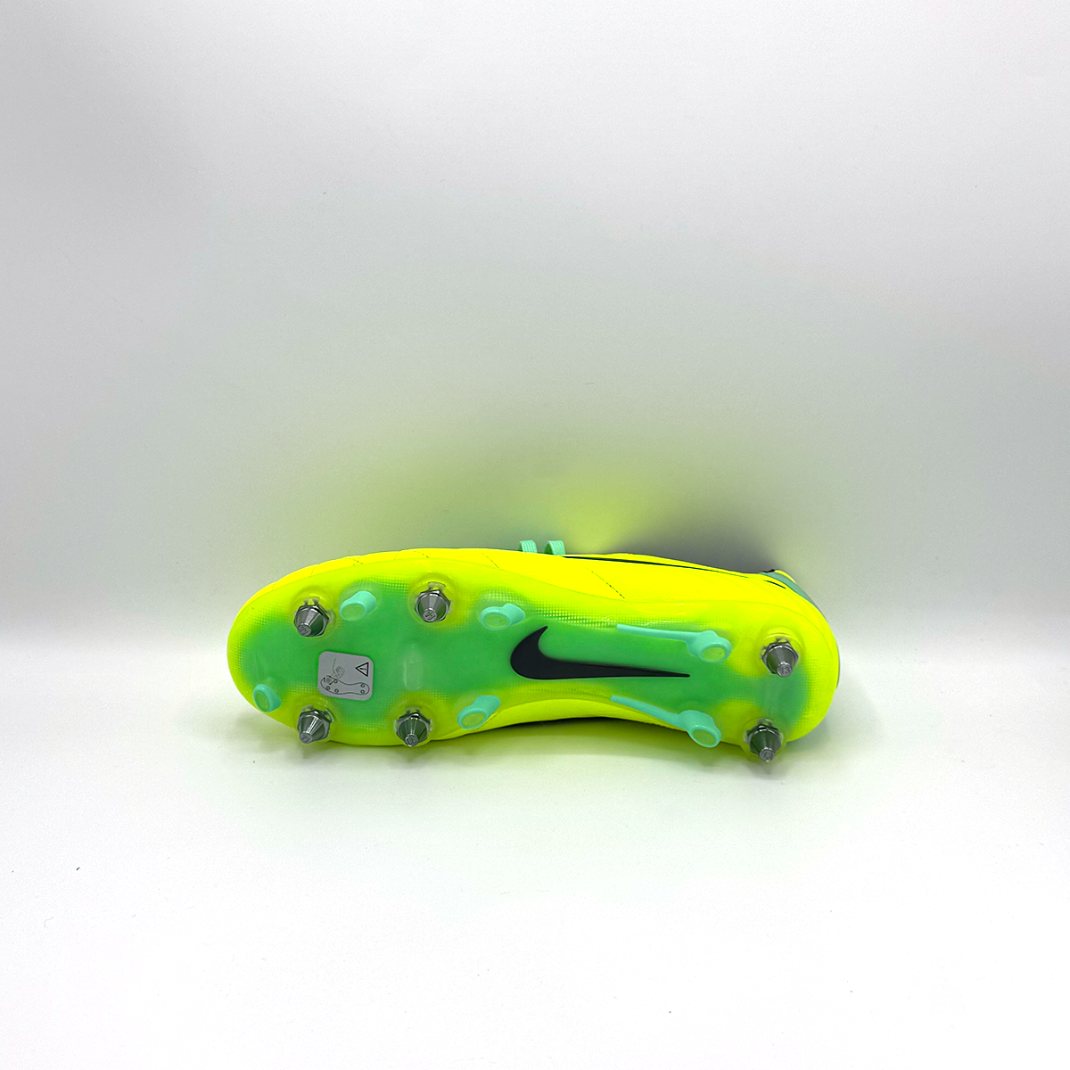 NIKE TIEMPO LEGEND IV ELITE SG PRO